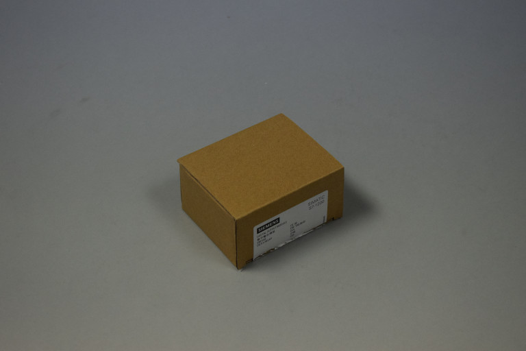 6ES7222-1HF32-0XB0 New in an open package