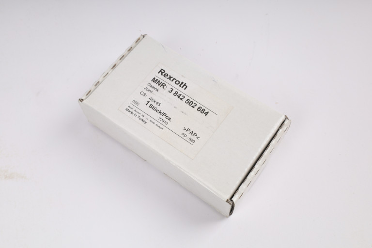 3842502684 Neu in versiegelter Verpackung