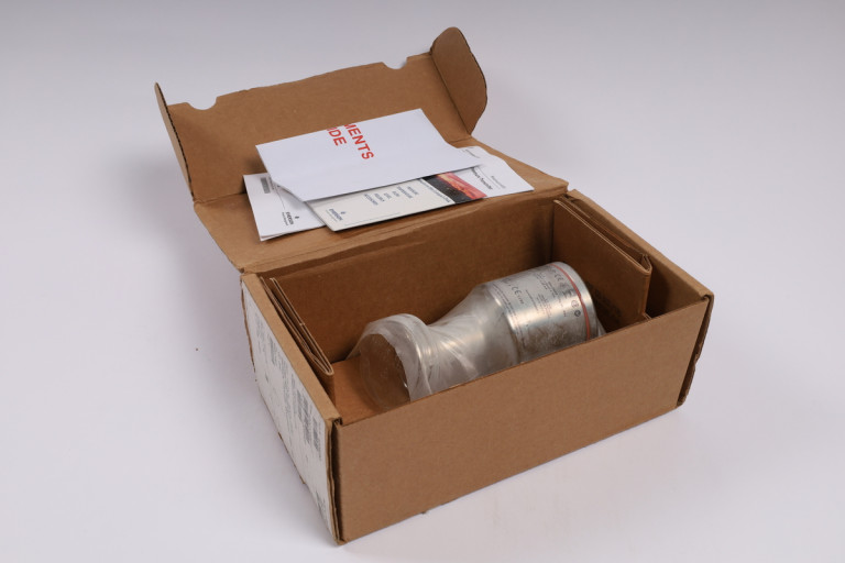 4500A12C12AA2AD1I1Q4 New in an open package