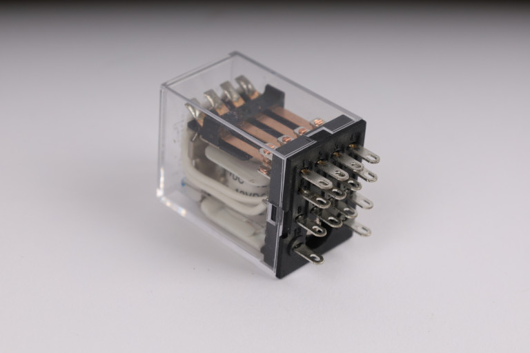 MY4N 12VDC New without box