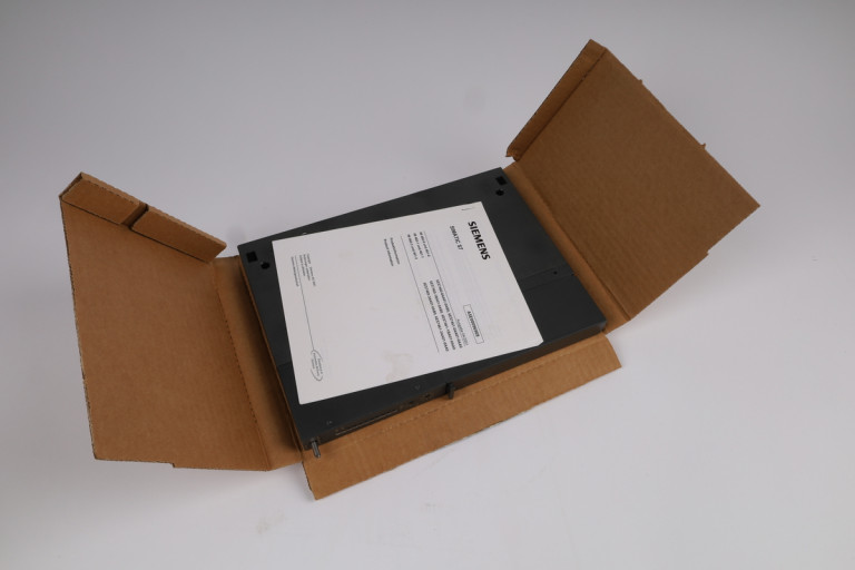 6ES7461-3AA01-0AA0 Nei an engem oppene Pak