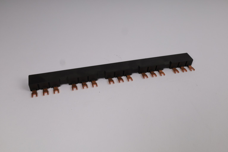 3RV1915-2DB Nou fara cutie