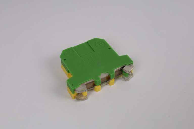8WA1011-1PK00 Ny i forseglet pakke