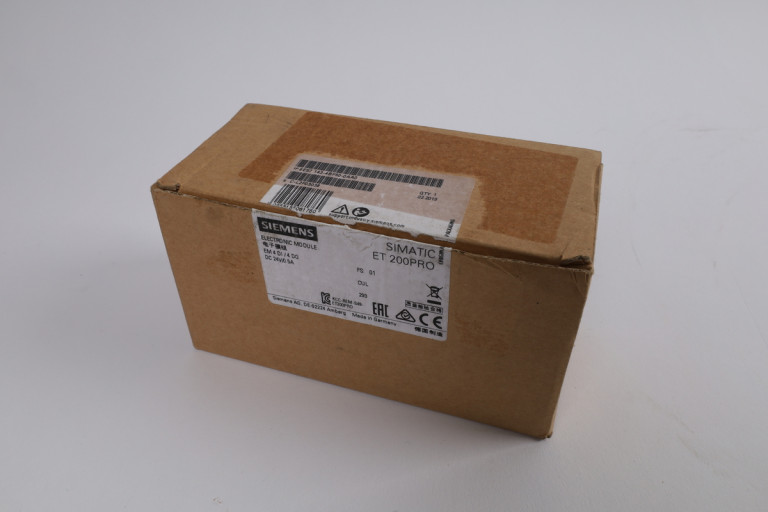 6ES7143-4BF50-0AA0 New in an open package