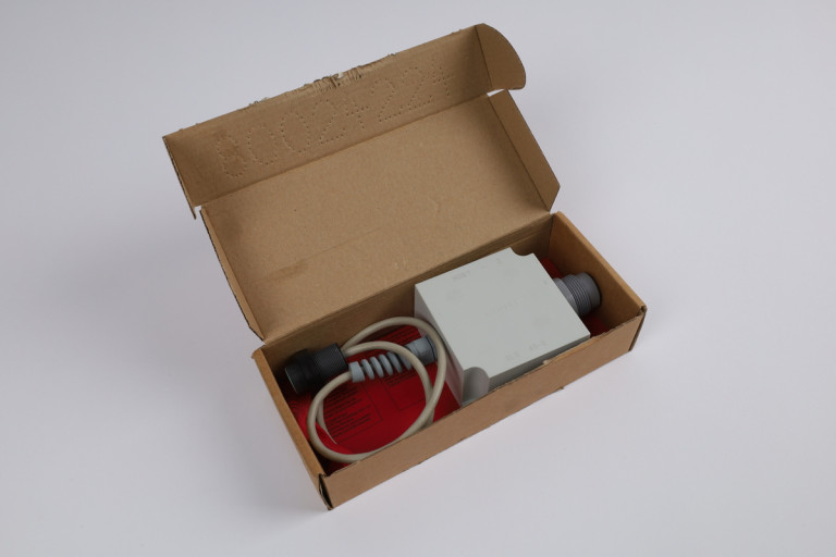6GT2001-0EB00 Neu in einer offenen Verpackung