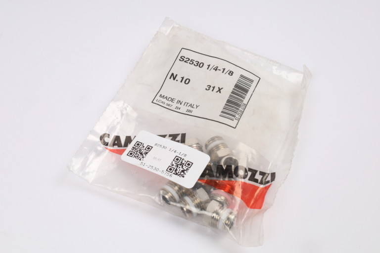 S2530 1/4-1/8 New in sealed package