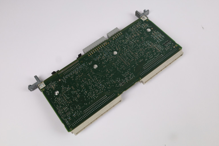 6SE7090-0XX84-0AD5 Oppusset