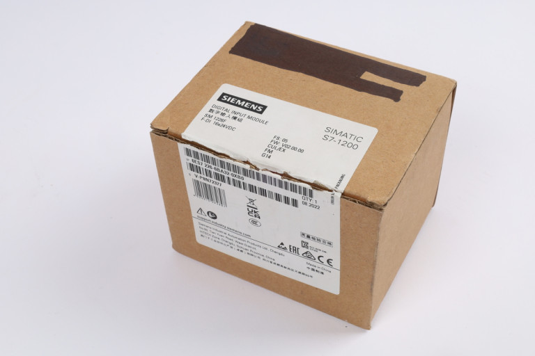 6ES7226-6BA32-0XB0 Ny i åpen pakke