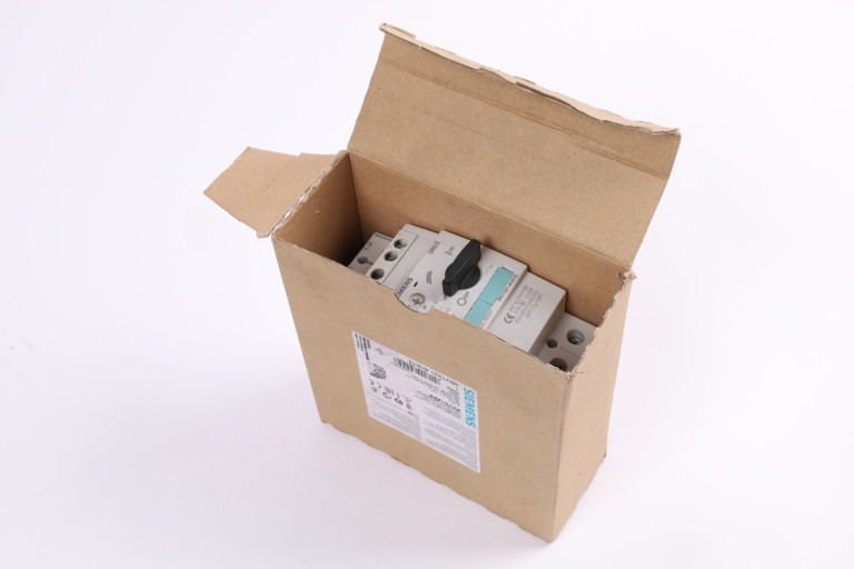 3RV1031-4HA15 New in an open package