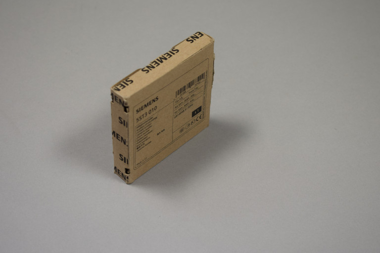 5ST3010 Neu in versiegelter Verpackung