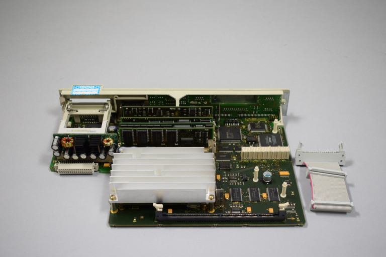 6FC5357-0BB33-0AE1 Used