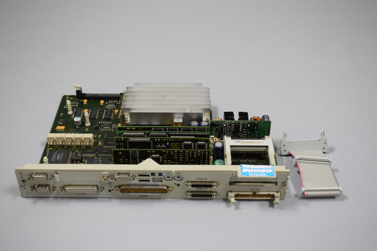 6FC5357-0BB33-0AE1 Used
