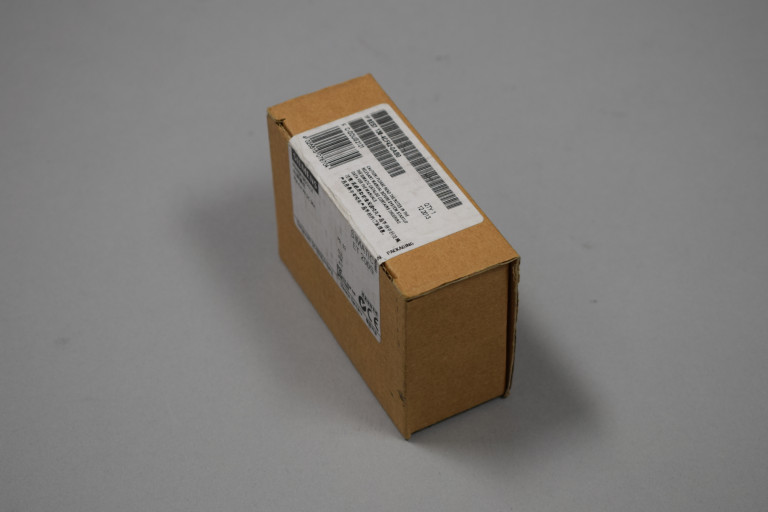 6ES7138-4CF42-0AB0 Ny i forseglet pakke