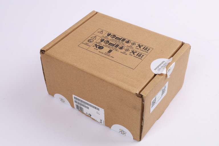 6ES7677-2SB42-0GM0 New in an open package