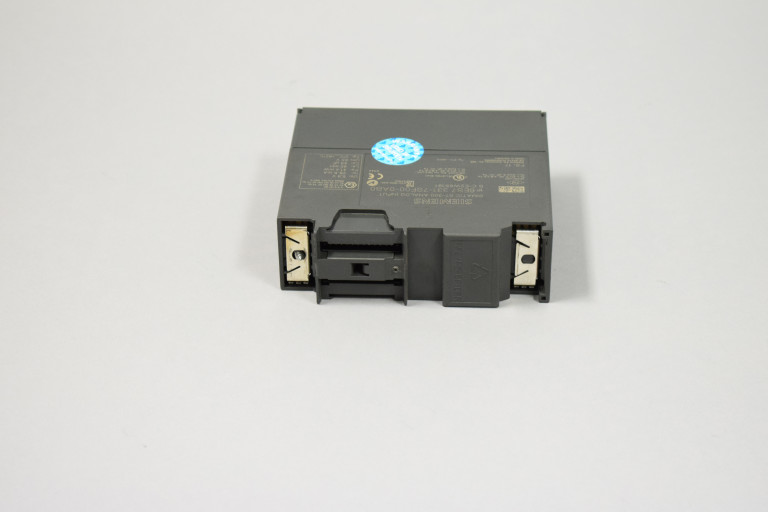 6ES7331-7SF00-0AB0 Benotzt