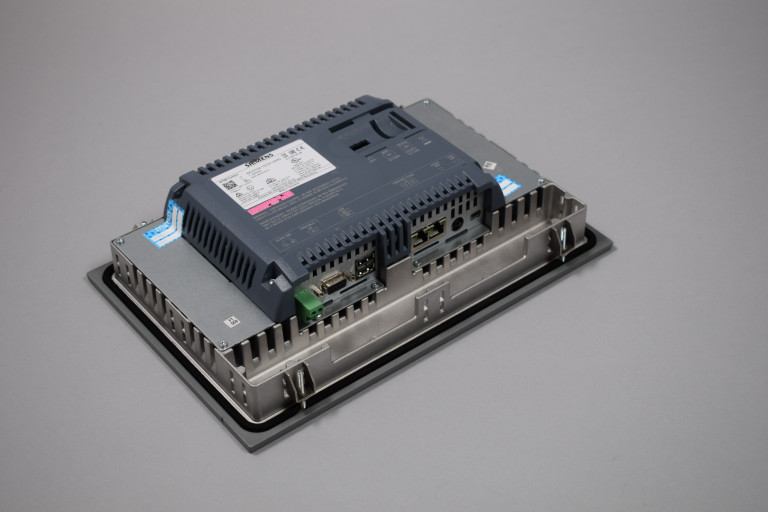 6AV2124-1GC01-0AX0 Renovéiert