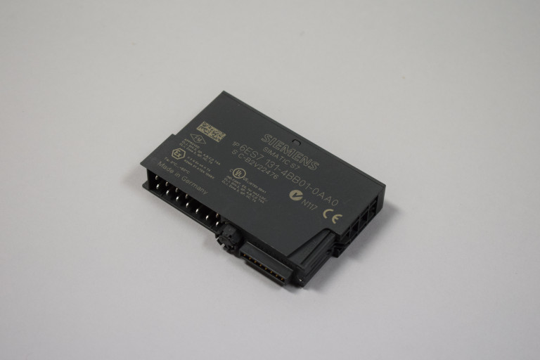 6ES7131-4BB01-0AA0 New without box