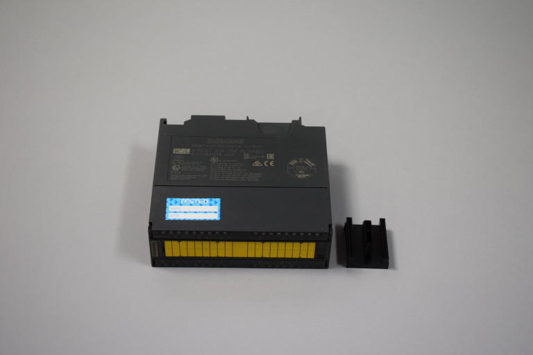 6ES7326-2BF10-0AB0 Used