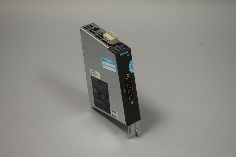 6SL3055-0AA00-5BA3 Benotzt