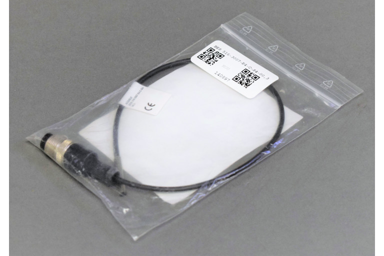 BES 516-3007-E4-C-S4-00,3 BES00J0 New in sealed package