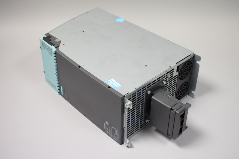 6SL3130-7TE23-6AA3 Benotzt