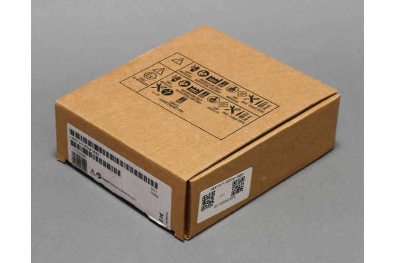 6ES7317-6FF04-0AB0 New in an open package