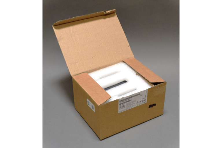 6GK5005-0BA00-1AA3 New in an open package