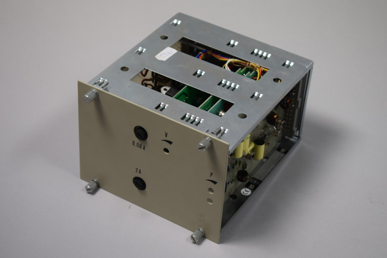 511 220 001 Used