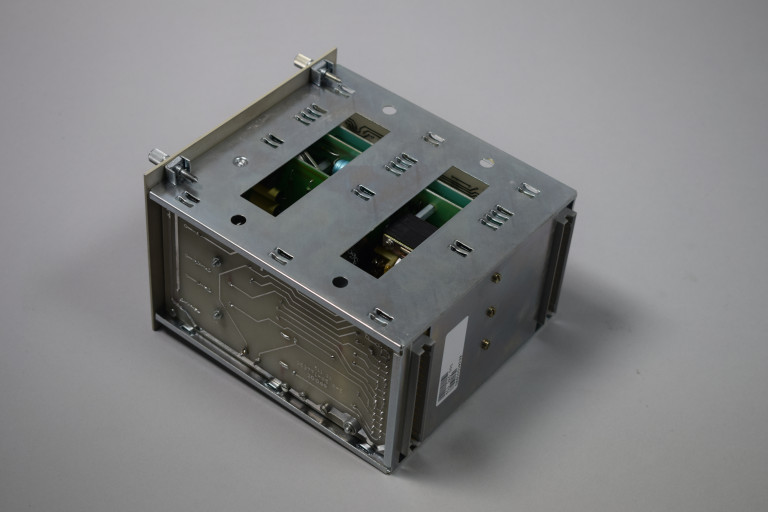 511 220 001 Used