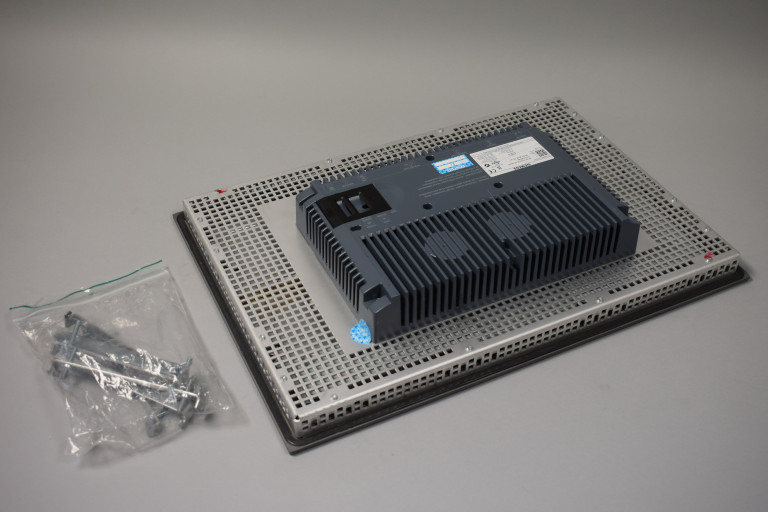 6AV2124-0UC02-0AX0 Oppusset
