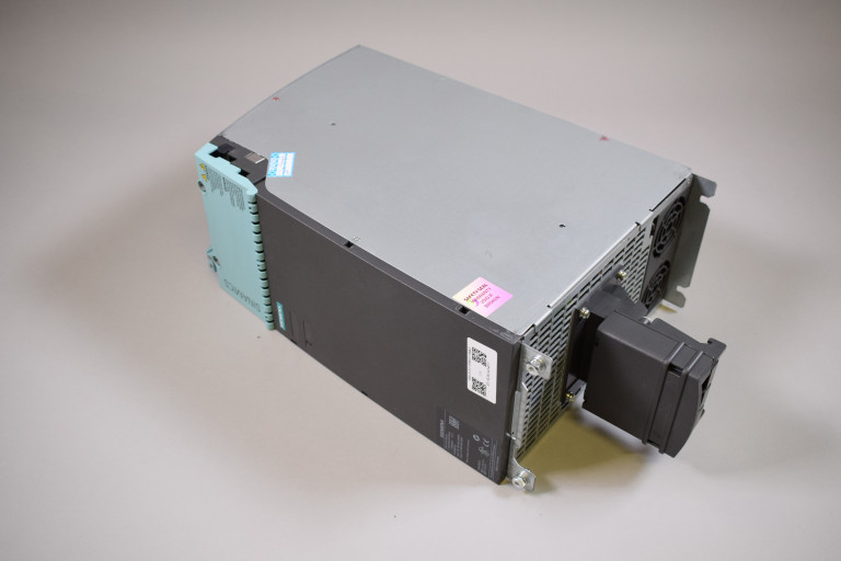 6SL3130-6TE23-6AA3 Benotzt