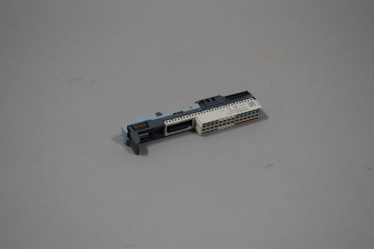 6ES7193-6BP40-0DA1 New in an open package