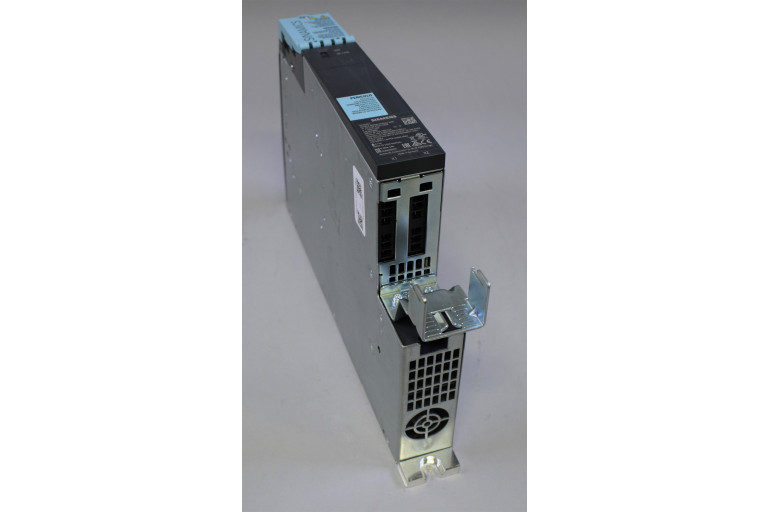 6SL3120-2TE21-0AD0 Benotzt