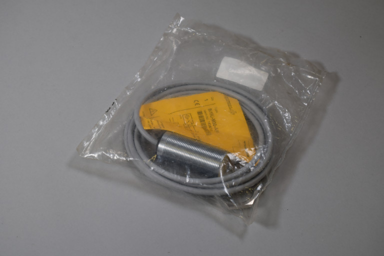 BI15U-M30-AP6X Neu in versiegelter Verpackung