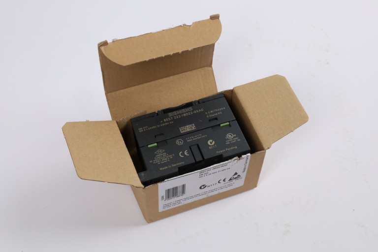 6ES7222-1BD22-0XA0 New in an open package