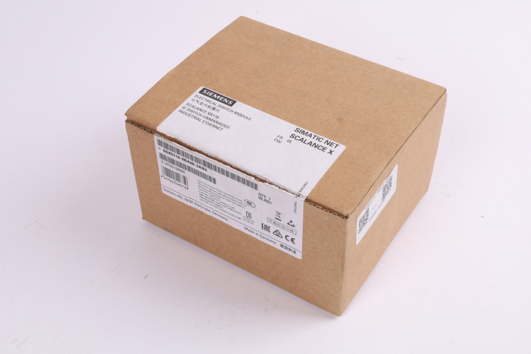 6GK5116-0BA00-2AB2 New in an open package