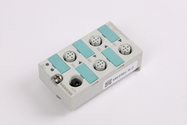 3RK2200-0CQ20-0AA3 Obnovljen