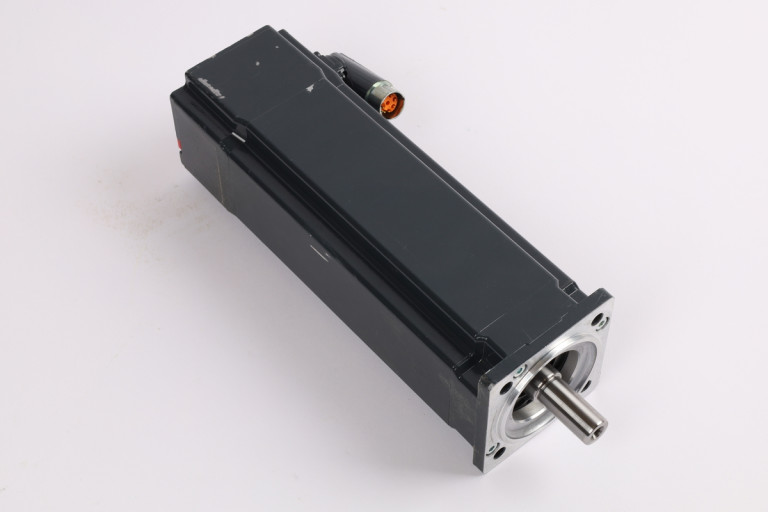 AM8033-0F11-0000 Repasovaný