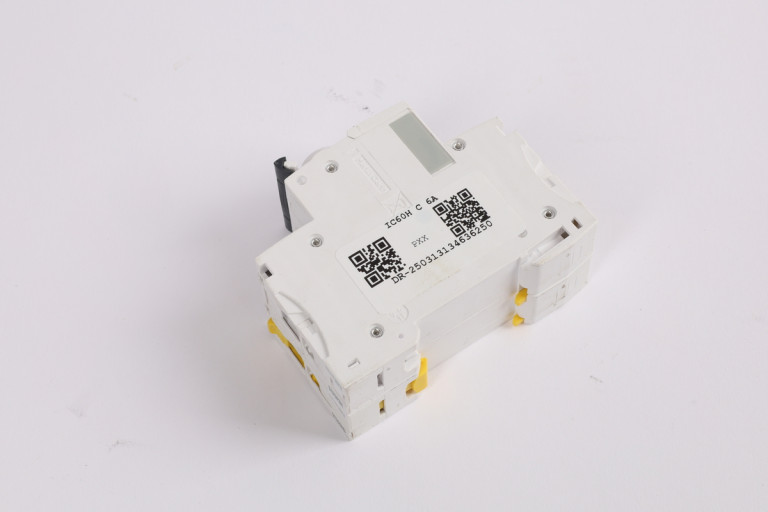 IC60H C 6A Used
