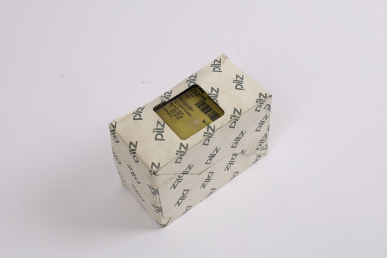 P1HZ/2 2A 230VWS New in an open package