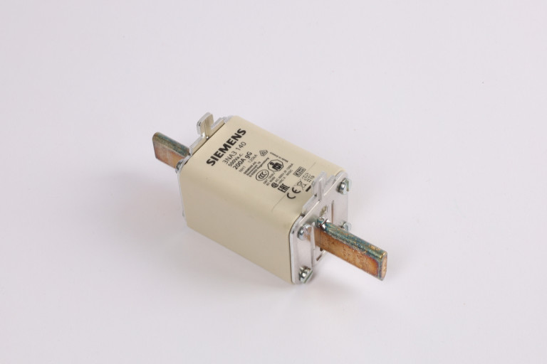 3NA3140 Neu in versiegelter Verpackung