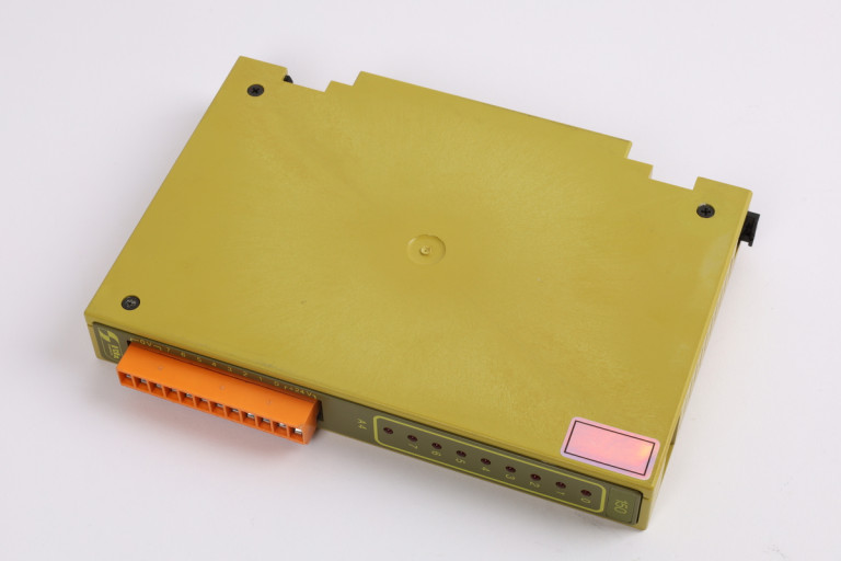 C-P8-A4 306120 Used