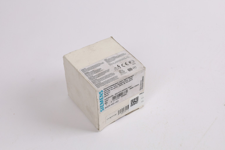 8WD4400-1AD Nový obal otevřen