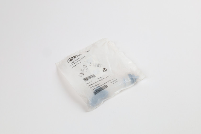 SACC-M12FR-5CON-PG 7-VA 1553297 New in sealed package