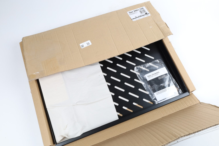 DK 5501.705 New in an open package
