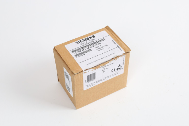 6ES7241-1AA22-0XA0 New in an open package