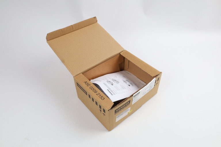 6SL3055-0AA00-5KA3 New in an open package
