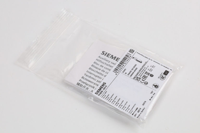 3VA9978-0AA12 New in sealed package