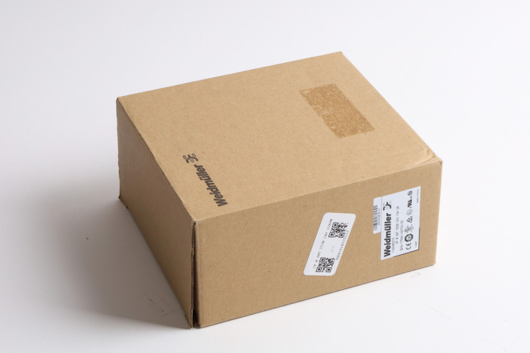 CP M SNT 250W 24V 10AUW New in sealed package