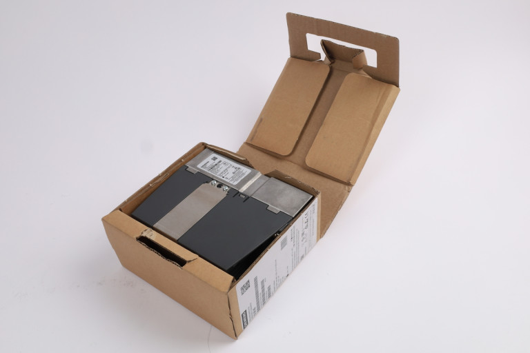 6SL3210-1SE14-1UA0 New in an open package